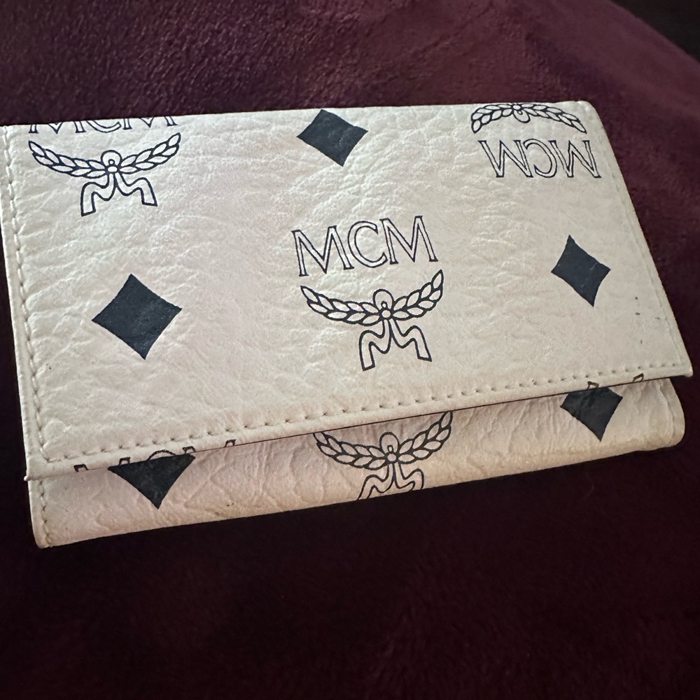 MCM Key Case Visetus Pattern Leather 4 Strands